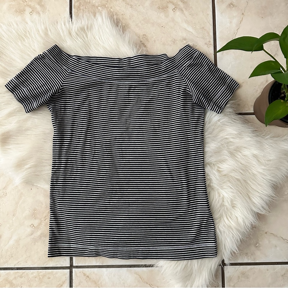H&M Off The Shoulder Top